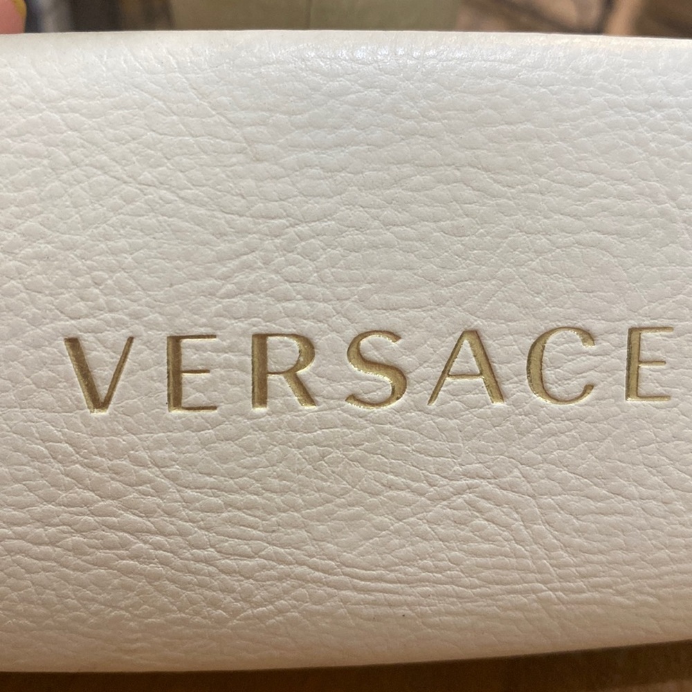 VERSACE Glasses / Shades Case - Picture 3 of 4